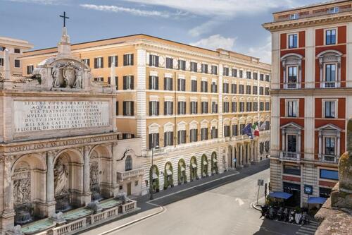 Indulge in Sumptuous Stays in Rome