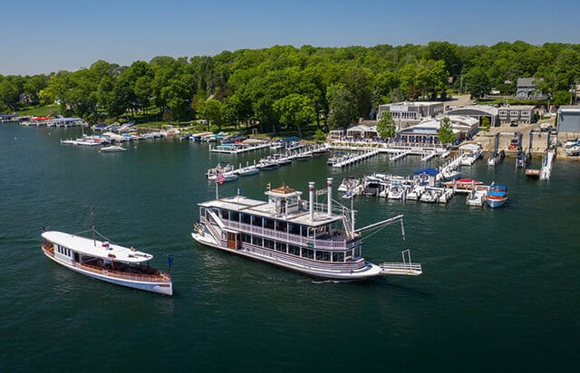 Lake Geneva Private Yacht Cruise